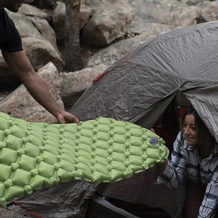 Tapis de couchage en mousse coussins de couchage de camping gonflables ultra-légers imperméables pour le camping randonnée randonnée matelas d'air extérieur léger 