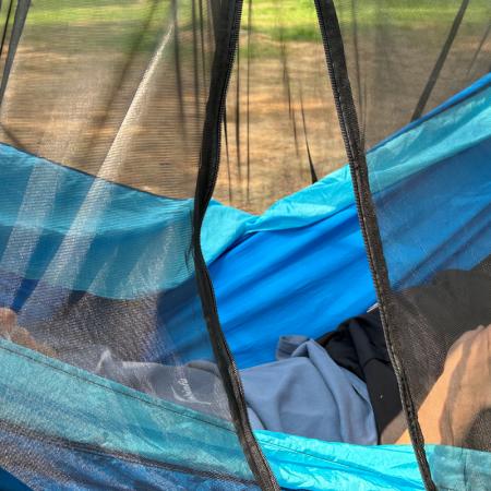 Hamac moustiquaire d'extérieur fin, anti-retournement, en toile de parachute, pour le camping.