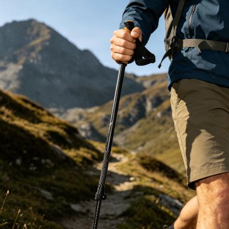 Bâton de course en carbone Alpenstock, ultraléger et facile à plier, pour la randonnée sportive, le trekking et l'escalade 