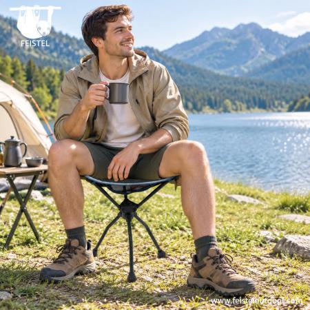 Tabouret compact – Petit tabouret de camping léger de 0,7 kg et mini tabouret de randonnée pliable avec cadre en aluminium 7075 